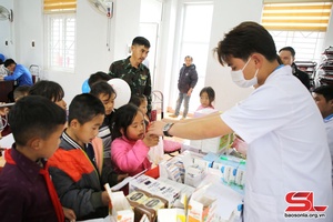 Tuổi trẻ Sơn La chăm sóc thiếu niên, nhi đồng