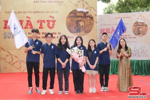 Chương trình trải nghiệm “Em yêu lịch sử”