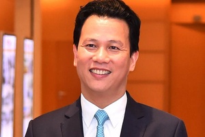 Ông Đặng Quốc Khánh được bầu giữ chức Bộ trưởng Tài nguyên và Môi trường