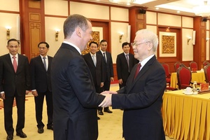 Tổng Bí thư Nguyễn Phú Trọng hội đàm với Chủ tịch Đảng “Nước Nga Thống nhất”, Phó Chủ tịch Hội đồng An ninh Liên bang Nga