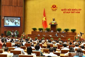 Tiếp tục tái cơ cấu thị trường vận tải theo hướng tăng thị phần đường thủy, đường sắt