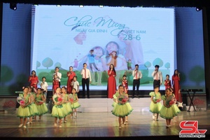 Chương trình nghệ thuật “Niềm vui gia đình”