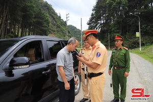 Vân Hồ đảm bảo an toàn giao thông