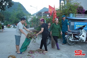 "Nhà sạch, vườn đẹp" ở Mường Cơi
