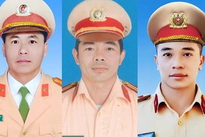 Cấp bằng Tổ quốc ghi công đối với ba cán bộ Cảnh sát giao thông hy sinh trên đèo Bảo Lộc