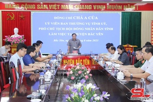 Đồng chí Phó Chủ tịch HĐND tỉnh làm việc với Ban Thường vụ Huyện uỷ Bắc Yên
