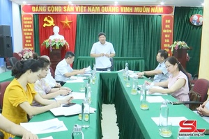 Họp Ban Tổ chức Giải Báo chí, sáng tác ca khúc và ảnh nghệ thuật với chủ đề “Nông dân Sơn La đổi mới và phát triển”.