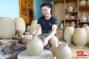 Nghề làm gốm thủ công ở Mường Chanh
