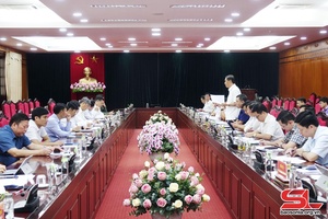 Thường trực Tỉnh ủy làm việc với Tập đoàn Công nghiệp Cao su Việt Nam