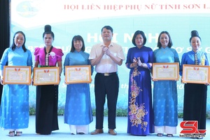 Tiếp tục đẩy mạnh công tác phụ nữ trong tình hình mới