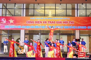 Công diễn và trao giải hội thi tuyên truyền ca khúc cách mạng