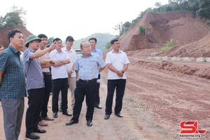 Đồng chí Bí thư Thành ủy kiểm tra, đốc thúc các dự án trọng điểm trên địa bàn