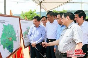 Đề xuất cơ quan chủ quản đầu tư dự án xây dựng tuyến đường bộ cao tốc Hòa Bình - Mộc Châu, đoạn qua tỉnh Sơn La