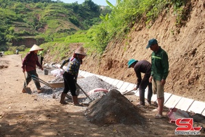 Quỳnh Nhai đầu tư xây dựng kết cấu hạ tầng nông thôn