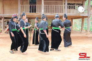 Bảo tồn văn hóa dân tộc La Ha ở Sơn La