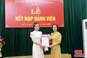 Phát triển Đảng trong sinh viên