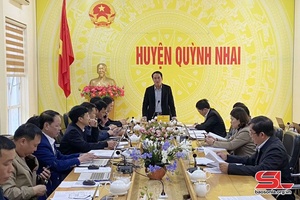 Đồng chí Phó Chủ tịch UBND tỉnh làm việc tại huyện Quỳnh Nhai
