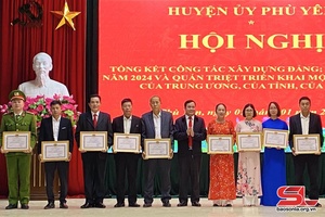 Đảng bộ huyện Phù Yên tổng kết công tác xây dựng Đảng, MTTQ và các đoàn thể