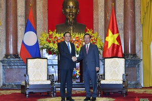 Chủ tịch nước Võ Văn Thưởng tiếp Thủ tướng Lào Sonexay Siphandone