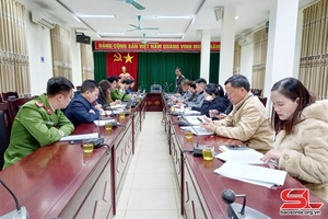 Kiểm tra công tác chuẩn bị hàng hóa thiết yếu phục vụ Tết Nguyên đán tại huyện Mai Sơn