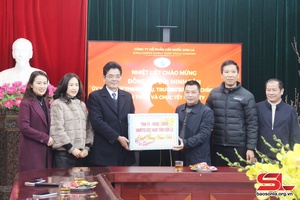 Đồng chí Trưởng ban Nội chính Tỉnh ủy thăm, chúc tết Công ty cổ phần Cấp nước Sơn La