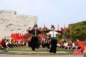 Nét đẹp văn hóa ngày xuân của đồng bào dân tộc Thái