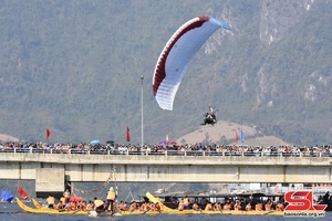 Tuần văn hóa, thể thao và du lịch Quỳnh Nhai năm 2024: Trình diễn dù lượn, lướt ván trên lòng hồ thủy điện
