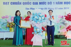 Trường mầm non Tân Phong đạt chuẩn quốc gia mức độ I