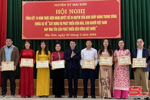 Tổng kết 10 năm thực hiện Nghị quyết số 33-NQ/TW của Ban Chấp hành Trung ương Đảng