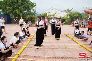 Giao lưu văn hóa, văn nghệ tại Giải chạy Marathon - Mường Tấc huyện Phù Yên lần thứ nhất