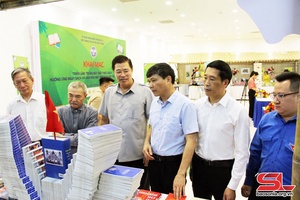 'Triển lãm, trưng bày, giới thiệu sách hưởng ứng Ngày sách và Văn hóa đọc Việt Nam năm 2024