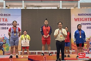 Lần đầu tiên Sơn La đoạt Huy chương vàng môn cử tạ thanh thiếu niên quốc gia