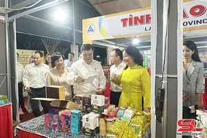 'Sơn La tham gia Hội chợ triển lãm hàng công nghiệp nông thôn tiêu biểu khu vực phía Bắc năm 2024
