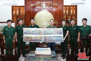 'Tặng 1.000 bản phụ san tranh panorama "Chiến dịch Điện Biên Phủ"