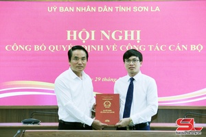 Công bố quyết định phê chuẩn kết quả bầu Phó Chủ tịch UBND Thành phố 