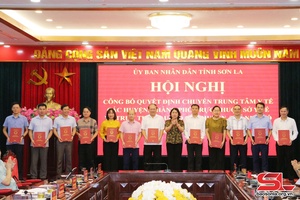 Chuyển trung tâm y tế về UBND các huyện, thành phố