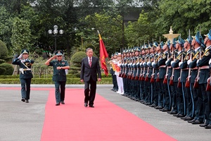 Xây dựng Quân chủng Phòng không - Không quân vững mạnh toàn diện