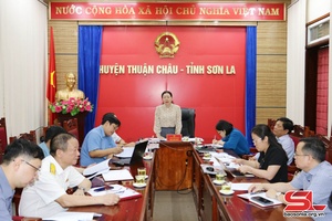 Đoàn giám sát Ban Kinh tế - Ngân sách HĐND tỉnh làm việc tại huyện Thuận Châu