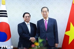'Làm sâu sắc sự tin cậy chính trị giữa Việt Nam và Hàn Quốc