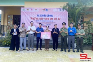 'Khởi công "Trường đẹp cho em" tại huyện Mường La

 