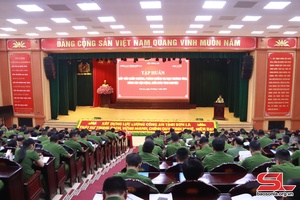 Tập huấn cấp cứu chấn thương và vận động hiến máu tình nguyện
