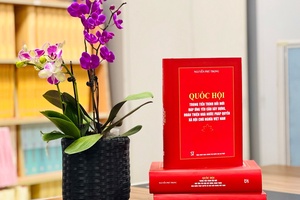 Cuốn sách "Quốc hội trong tiến trình đổi mới đáp ứng yêu cầu xây dựng, hoàn thiện Nhà nước pháp quyền xã hội chủ nghĩa Việt Nam" của Tổng Bí thư Nguyễn Phú Trọng tiếp tục định hướng cho Quốc hội không ngừng đổi mới và phát triển