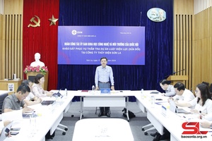  Đoàn công tác của Ủy ban Khoa học công nghệ và Môi trường của Quốc hội khảo sát tại Nhà máy thủy điện Sơn La