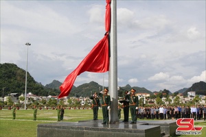 Nhân dân Sơn La treo cờ rủ quốc tang Tổng Bí thư Nguyễn Phú Trọng