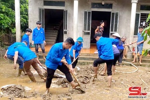 Thành lập 182 đội thanh niên tình nguyện hỗ trợ khắc phục mưa lũ
