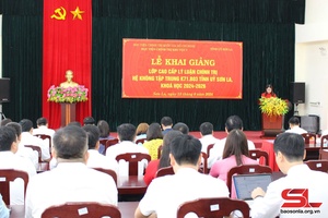 Khai giảng lớp Cao cấp lý luận chính trị hệ không tập trung K71.B03 