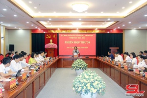 Thực hiện đồng bộ, hiệu quả các giải pháp thúc đẩy tăng trưởng, tập trung khắc phục hậu quả thiên tai