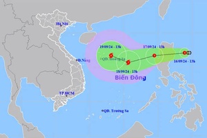 Áp thấp nhiệt đới khả năng vào Biển Đông trong 24 giờ tới