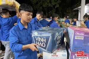 Tỉnh đoàn Sơn La tiếp nhận nhu yếu phẩm hỗ trợ nhân dân vùng thiên tai