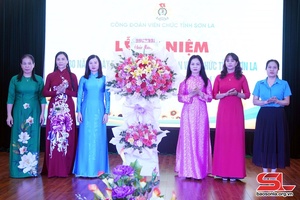 'Lễ kỷ niệm 30 năm Ngày thành lập Công đoàn viên chức tỉnh Sơn La